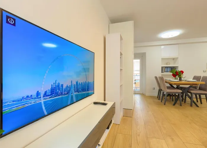 Apartment Tale - Brand New Apartment In Pula\'S Old Town, With Free Netflix And Wi-Fi