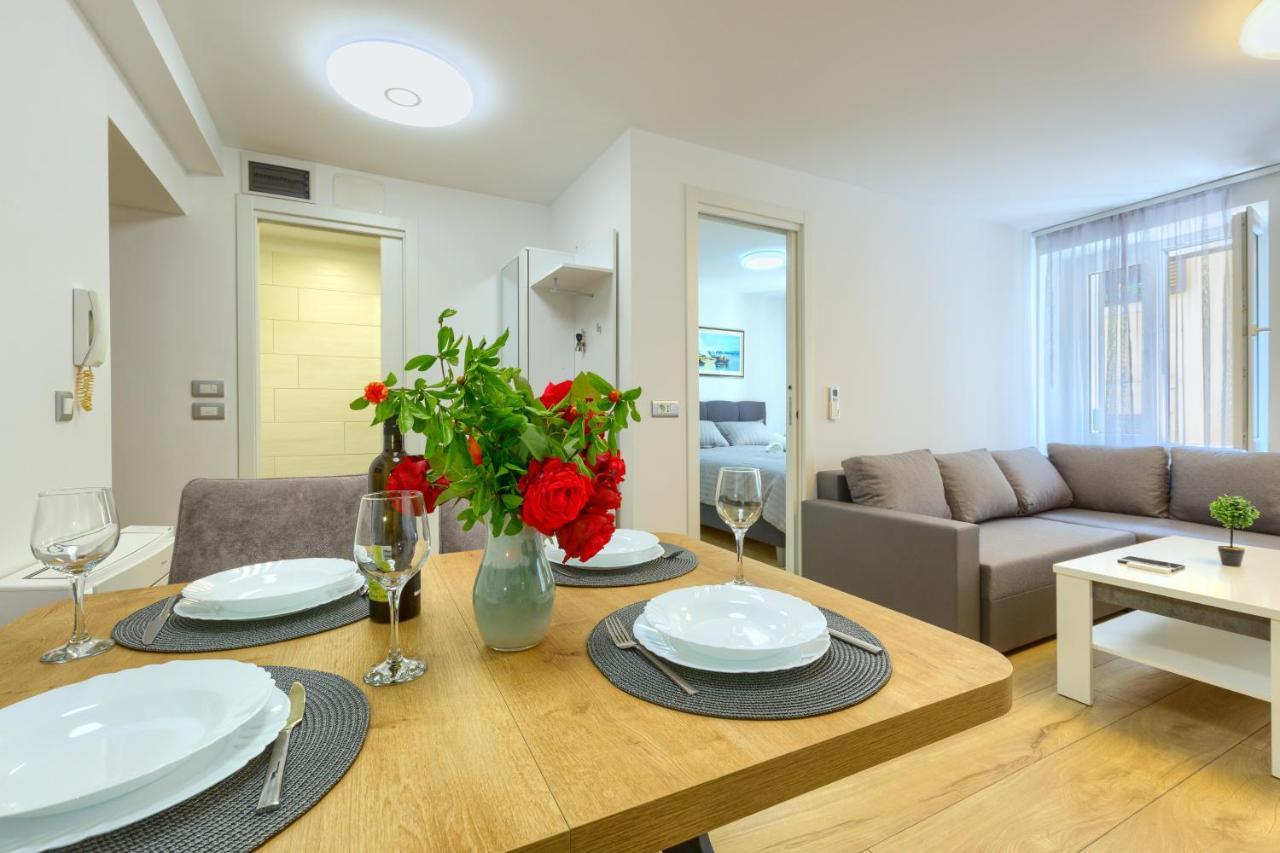 Apartment Tale - Brand New In Pula's Old Town, With Free Netflix And Wi-fi Pula